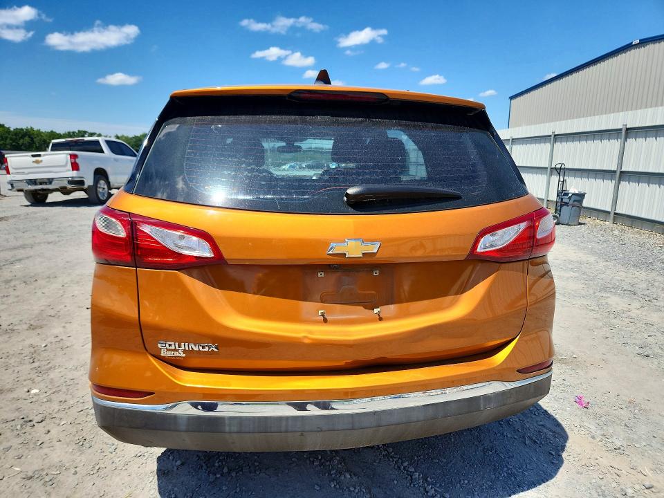 Auction sale of the 2018 Chevrolet Equinox, vin: 2GNAXHEV4J6107930, lot number: 57310906