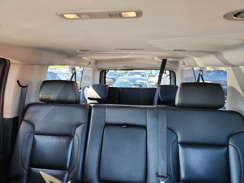 Продажа на аукционе авто 2019 Chevrolet Suburban, vin: 1GNSKHKC0KR186881, номер лота: 55873676