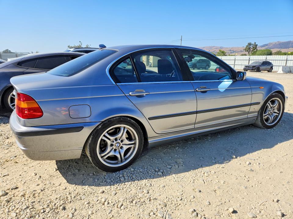 2004 Bmw 330 მანქანა იყიდება აუქციონზე, vin: WBAEV53404KM38141, აუქციონის ნომერი: 57931356