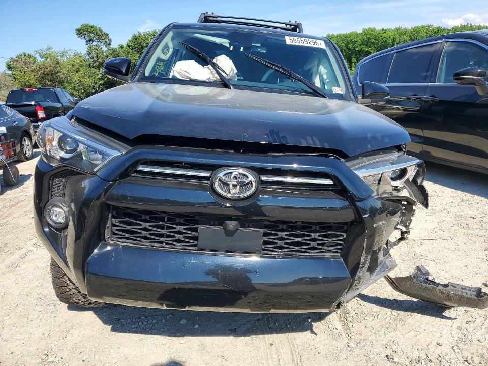 58559296 :رقم المزاد ، JTENU5JR0R6226923 vin ، 2024 Toyota 4runner مزاد بيع