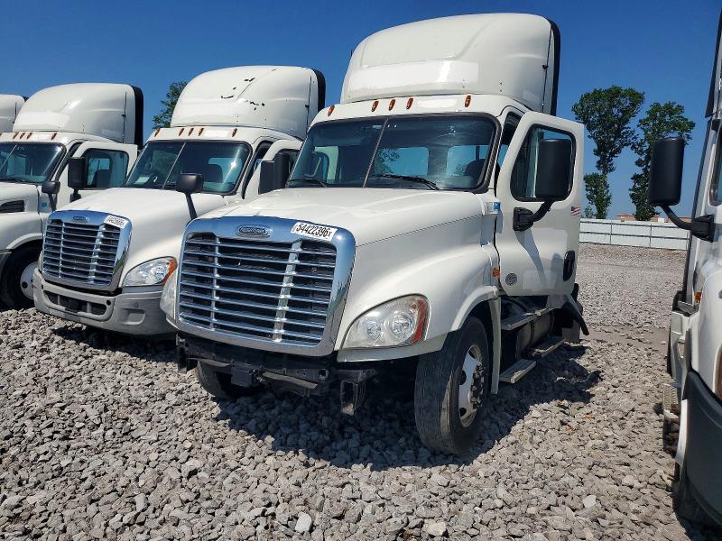 Продаж на аукціоні авто 2019 Freightliner Cascadia 125, vin: 3AKBGDDR0KSKS4646, номер лоту: 54422396