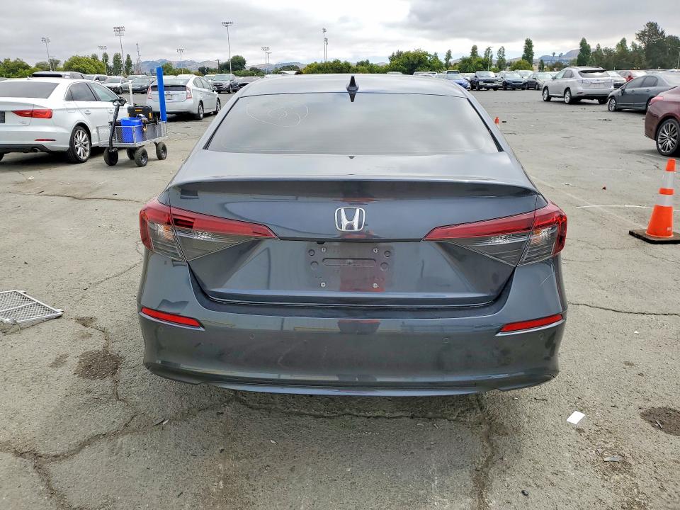 Продажа на аукционе авто 2025 Honda Civic, vin: 2HGFE4F84SH348917, номер лота: 57914966