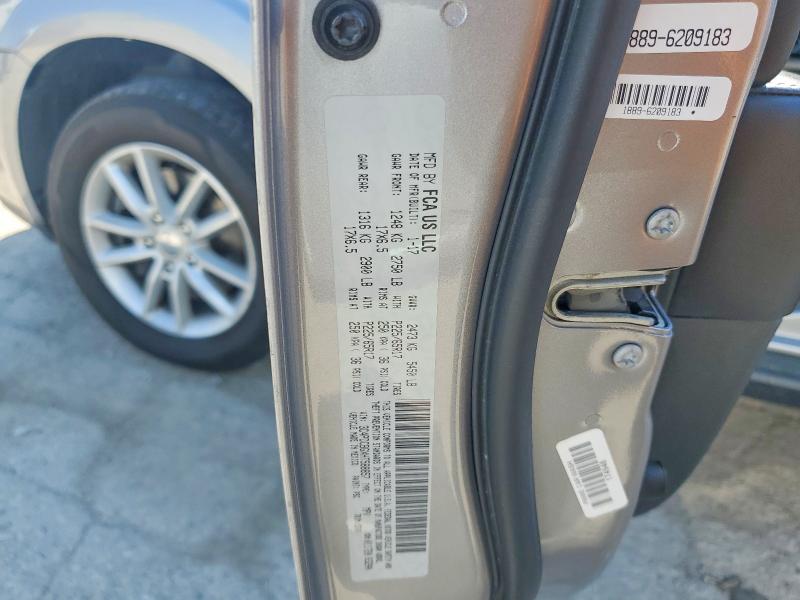 56093296 :رقم المزاد ، 3C4PDCBGXHT588857 vin ، 2017 Dodge Journey مزاد بيع