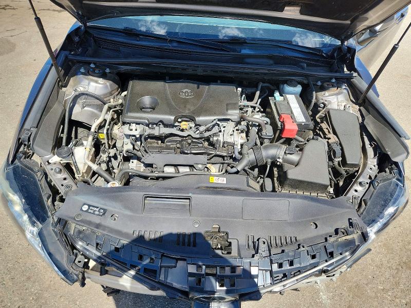 57492246 :رقم المزاد ، 4T1B11HK0KU216598 vin ، 2019 Toyota Camry مزاد بيع