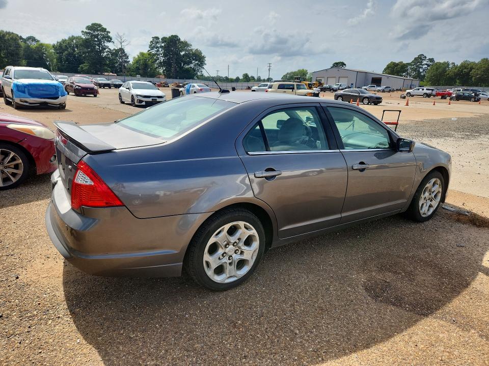 Продажа на аукционе авто 2010 Ford Fusion, vin: 3FAHP0HA7AR371966, номер лота: 57651796