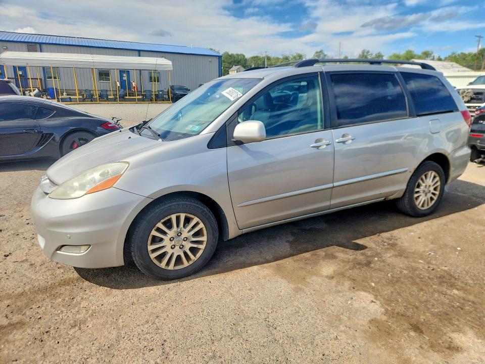2009 Toyota Sienna მანქანა იყიდება აუქციონზე, vin: 5TDBK22C29S026907, აუქციონის ნომერი: 58080216