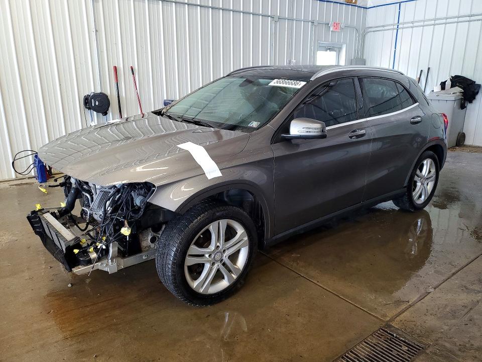 56866686 :رقم المزاد ، WDCTG4EB6FJ138357 vin ، 2015 Mercedes-benz Gla مزاد بيع