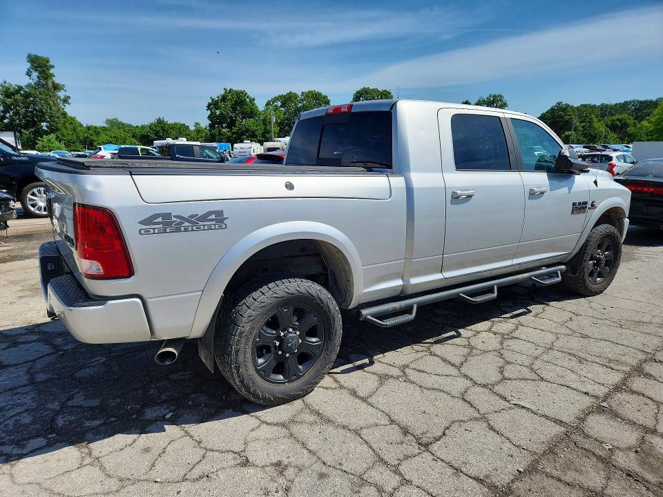 55756996 :رقم المزاد ، 3C6UR5MLXJG307284 vin ، 2018 Ram 2500 مزاد بيع