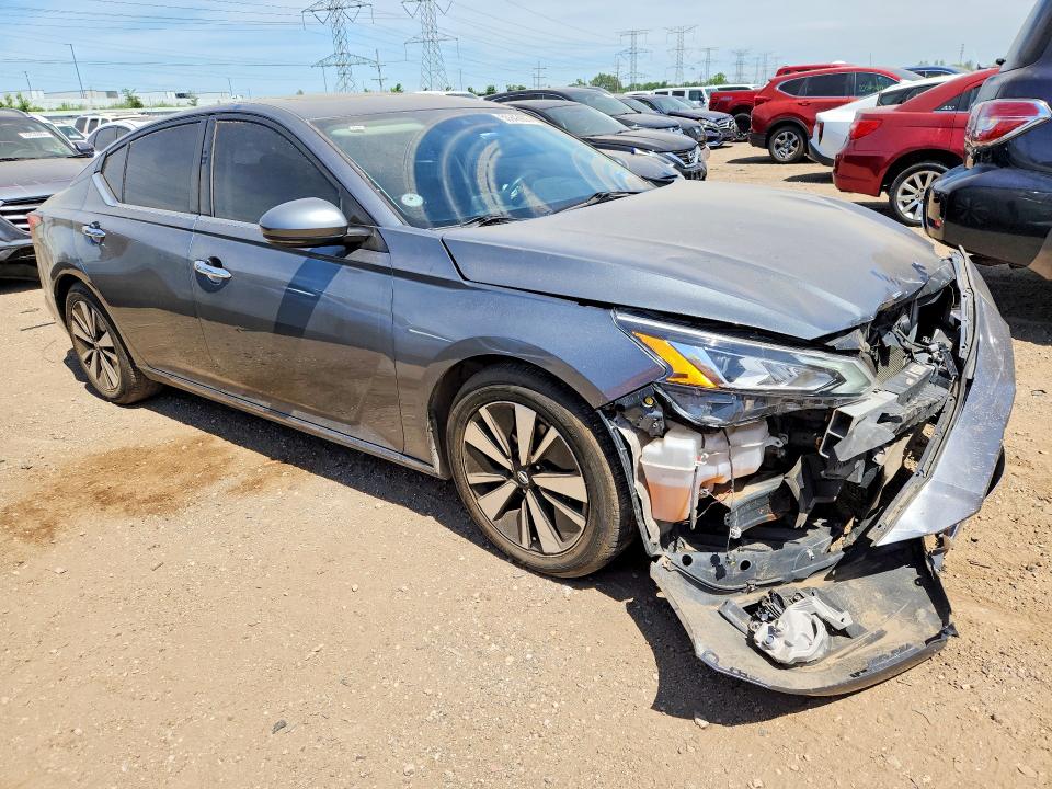 2020 Nissan Altima მანქანა იყიდება აუქციონზე, vin: 1N4BL4EV3LC147143, აუქციონის ნომერი: 55943936