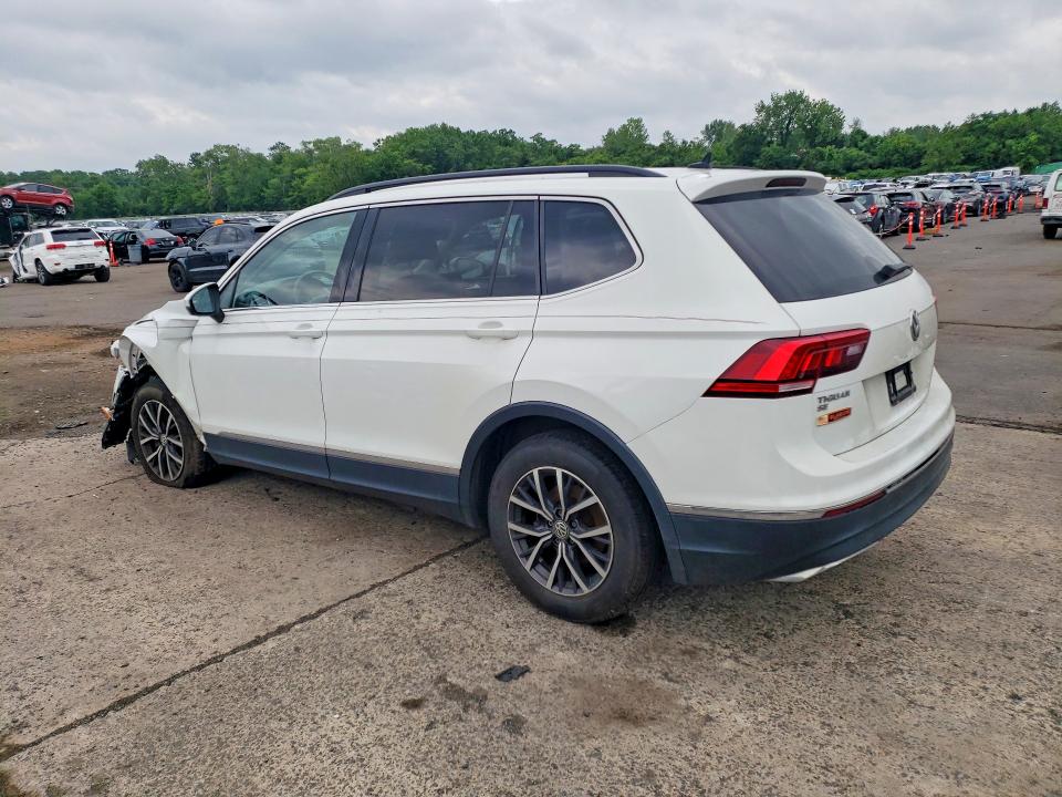 57832526 :رقم المزاد ، 3VV2B7AX5MM058293 vin ، 2021 Volkswagen Tiguan مزاد بيع