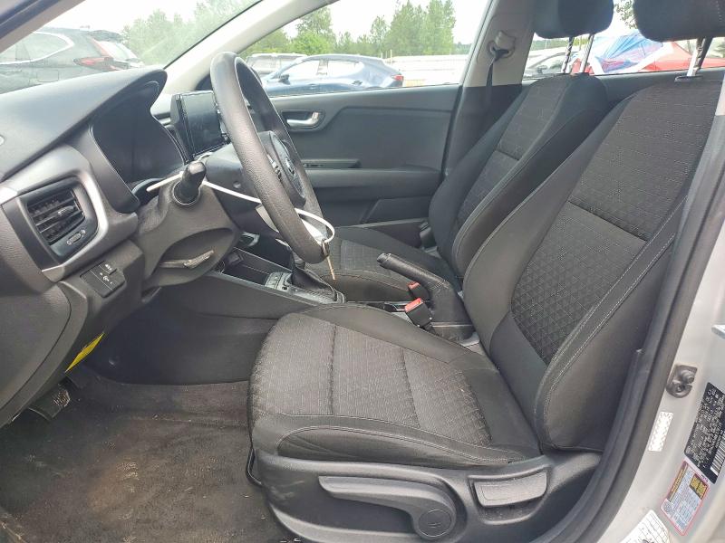 2021 Kia Rio მანქანა იყიდება აუქციონზე, vin: 3KPA24AD4ME378116, აუქციონის ნომერი: 56098626