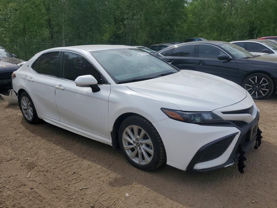 Продаж на аукціоні авто 2022 Toyota Camry, vin: 4T1G11AK3NU678013, номер лоту: 53260266