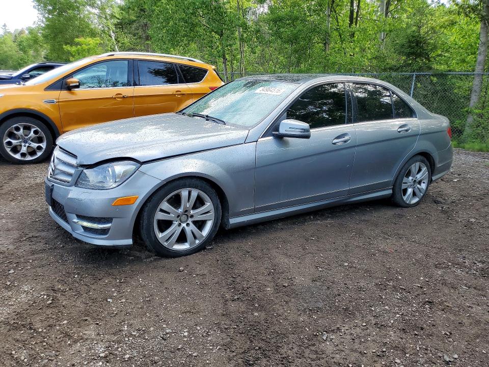 Продажа на аукционе авто 2012 Mercedes-benz C, vin: WDDGF8BB1CA605899, номер лота: 54964516