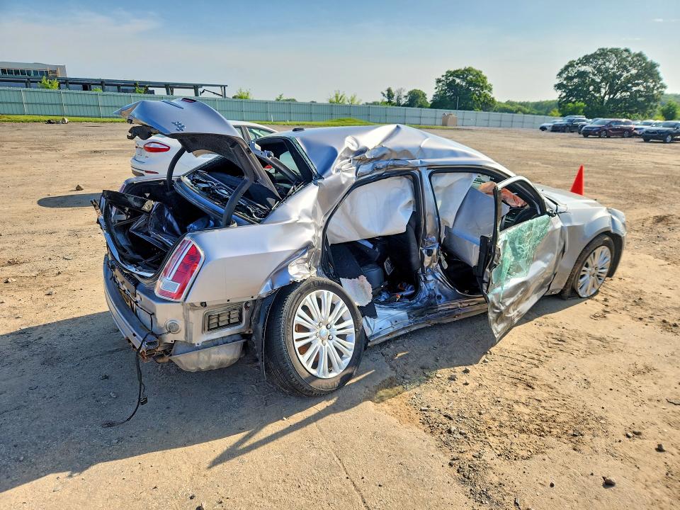 Продаж на аукціоні авто 2013 Chrysler 300c, vin: 2C3CCAKG7DH660935, номер лоту: 56054826