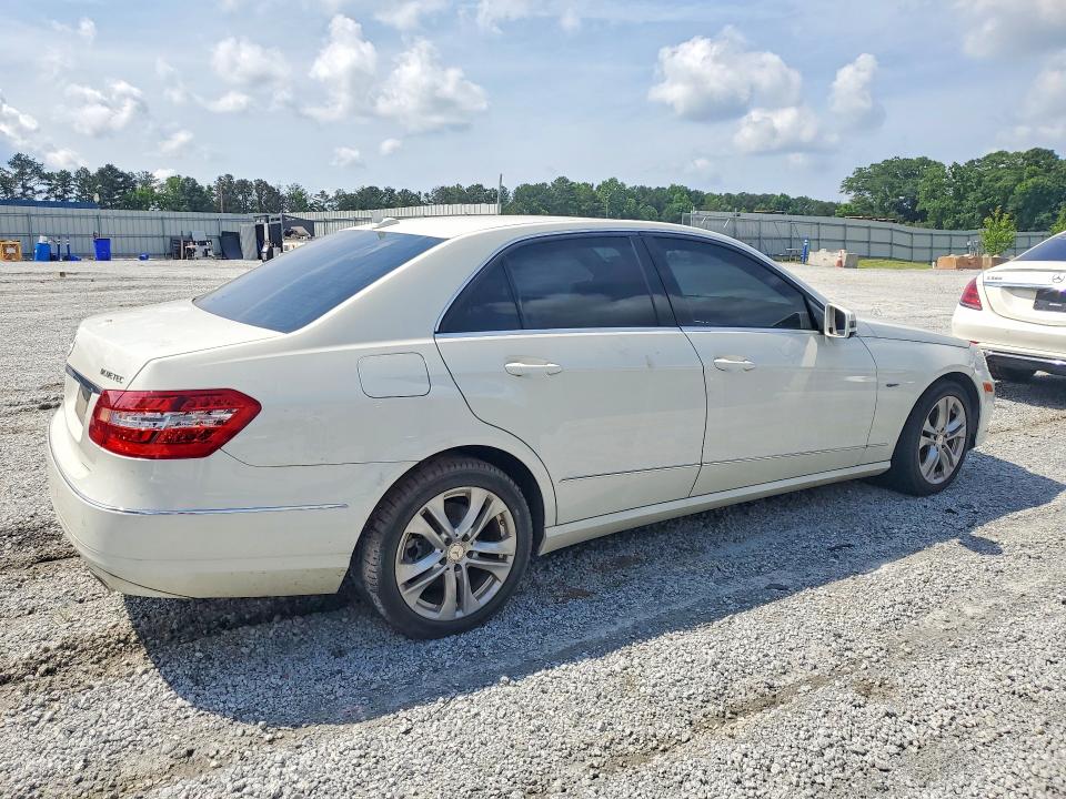 57123526 :رقم المزاد ، WDDHF2EB5BA298622 vin ، 2011 Mercedes-benz E مزاد بيع