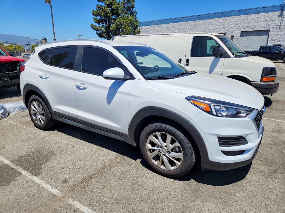 56870316 :رقم المزاد ، KM8J33A40KU969271 vin ، 2019 Hyundai Tucson مزاد بيع