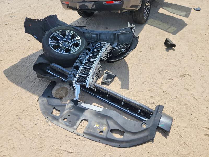 Продажа на аукционе авто 2022 Jeep Wagoneer, vin: 1C4SJVDT6NS142632, номер лота: 57597896