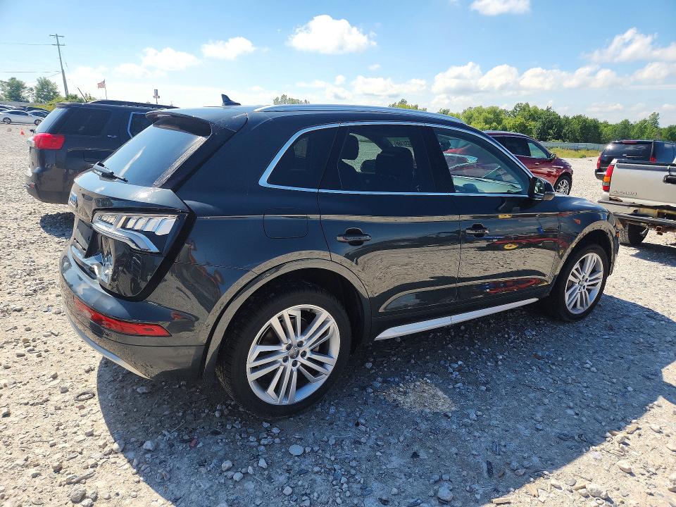 58035186 :رقم المزاد ، WA1BNAFY6J2081597 vin ، 2018 Audi Q5 مزاد بيع