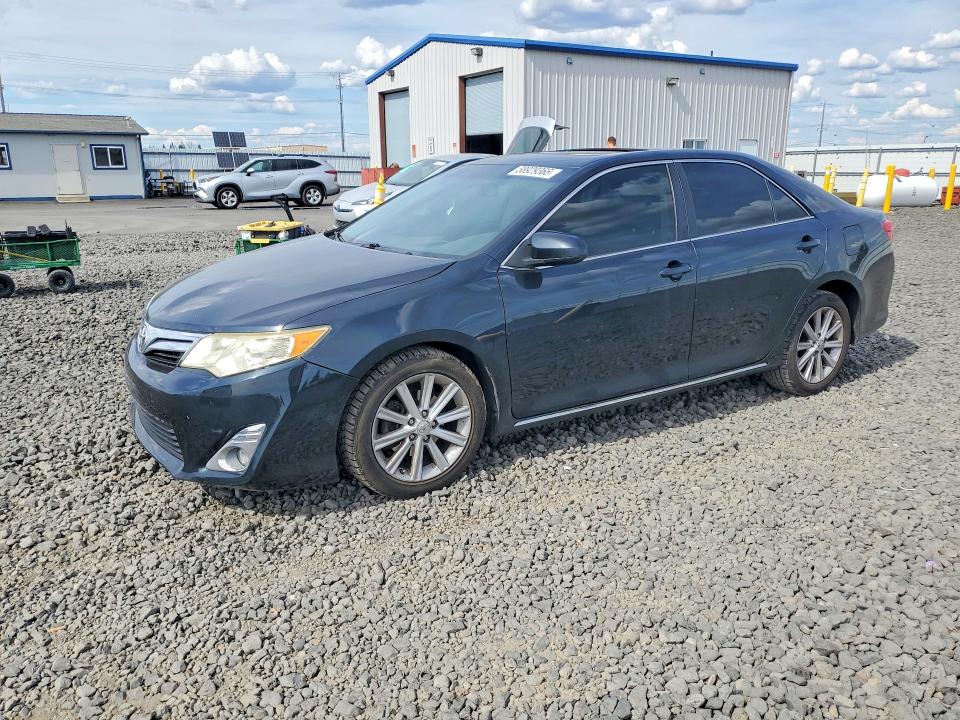 2014 Toyota Camry მანქანა იყიდება აუქციონზე, vin: 4T4BF1FK6ER371493, აუქციონის ნომერი: 58929366