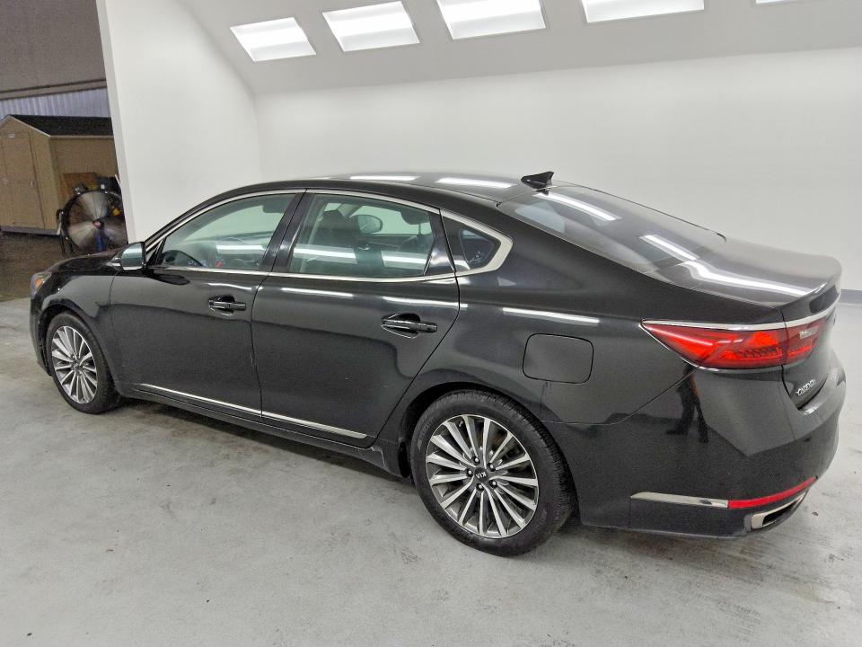 2017 Kia Cadenza მანქანა იყიდება აუქციონზე, vin: KNALB4J10H5058255, აუქციონის ნომერი: 55068766