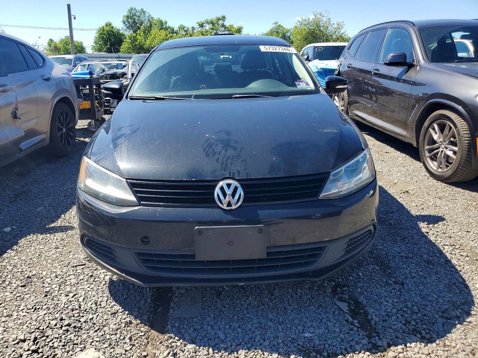57327346 :رقم المزاد ، 3VWDP7AJ9CM388812 vin ، 2012 Volkswagen Jetta مزاد بيع