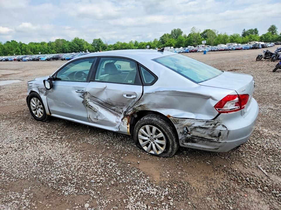 Продажа на аукционе авто 2015 Volkswagen Passat, vin: 1VWAS7A34FC011832, номер лота: 57031436