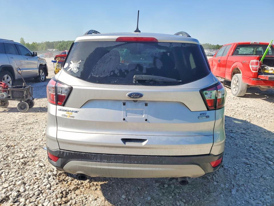 Продаж на аукціоні авто 2018 Ford Escape, vin: 1FMCU9GD4JUB10165, номер лоту: 55120166