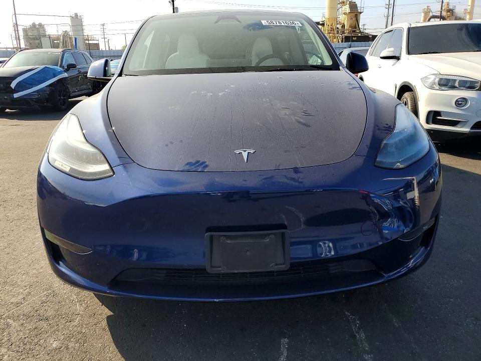 2024 Tesla Model Y მანქანა იყიდება აუქციონზე, vin: 7SAYGDEE9RF064257, აუქციონის ნომერი: 58781636