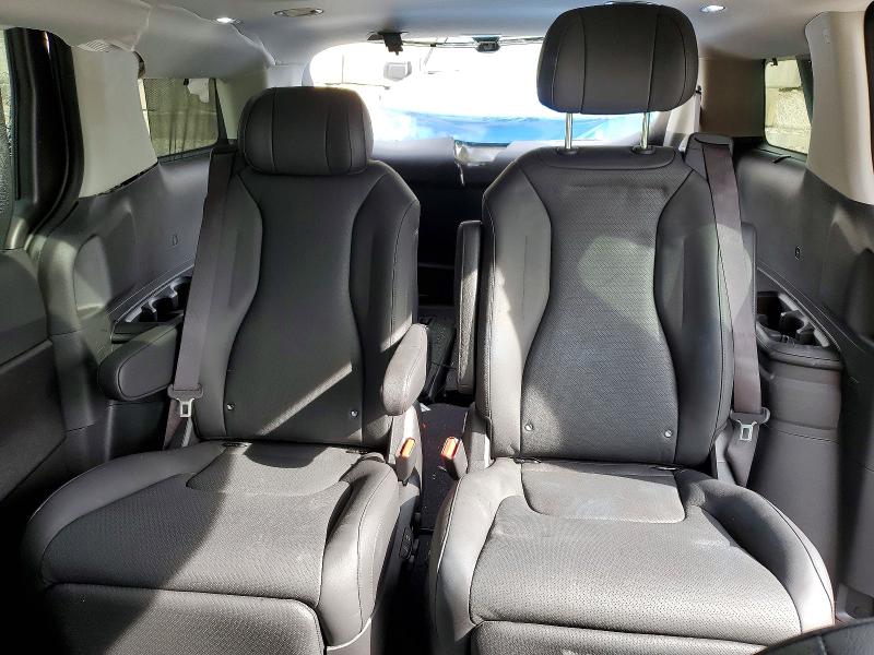 2025 Kia Carnival მანქანა იყიდება აუქციონზე, vin: KNDNE5K31S6489746, აუქციონის ნომერი: 56582356