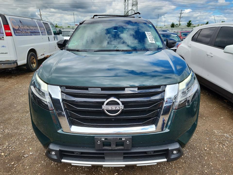 57917016 :رقم المزاد ، 5N1DR3DK8NC201702 vin ، 2022 Nissan Pathfinder مزاد بيع