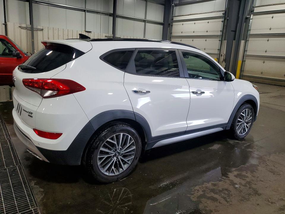 2017 Hyundai Tucson მანქანა იყიდება აუქციონზე, vin: KM8J3CA27HU274941, აუქციონის ნომერი: 55944796