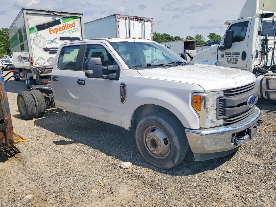 Auction sale of the 2018 Ford F350, vin: 1FD8W3GT7JEC82446, lot number: 58023856