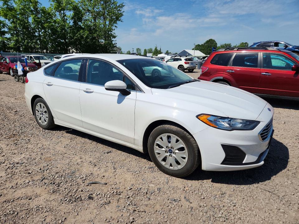 Продаж на аукціоні авто 2019 Ford Fusion, vin: 3FA6P0G71KR142102, номер лоту: 56254366