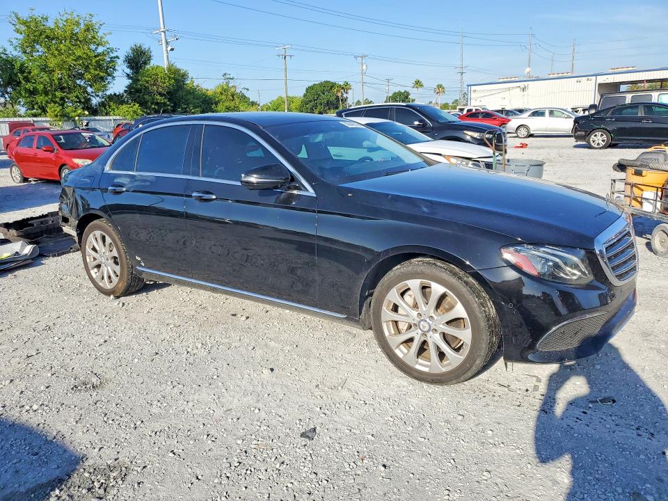 Продажа на аукционе авто 2017 Mercedes-benz E, vin: WDDZF4KBXHA197878, номер лота: 56946516