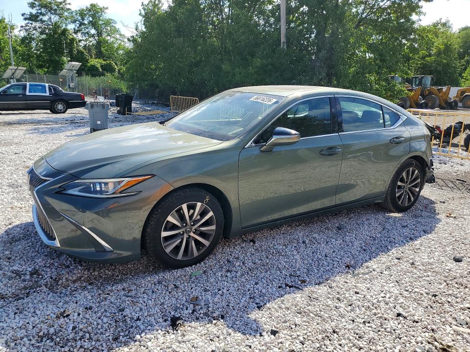 60648646 :رقم المزاد ، 58ABZ1B11KU012510 vin ، 2019 Lexus Es مزاد بيع