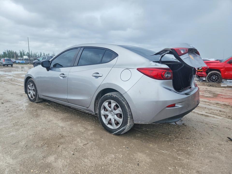 56265266 :رقم المزاد ، JM1BM1T73F1246314 vin ، 2015 Mazda 3 مزاد بيع