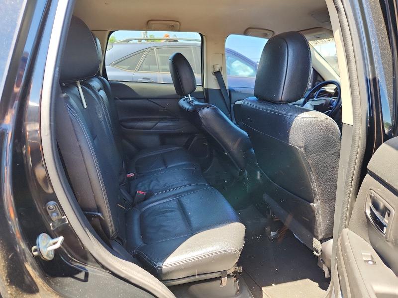 Продаж на аукціоні авто 2018 Mitsubishi Outlander, vin: JA4AZ3A30JJ005922, номер лоту: 55801816