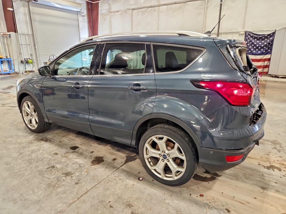 2019 Ford Escape მანქანა იყიდება აუქციონზე, vin: 1FMCU9J93KUB04458, აუქციონის ნომერი: 57125456