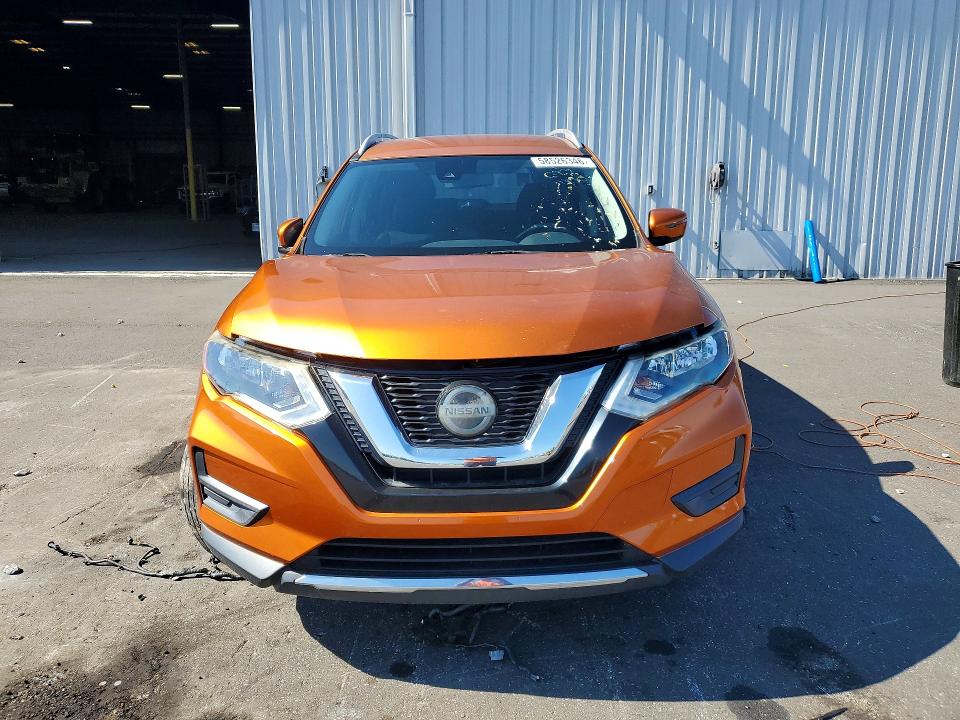 58526346 :رقم المزاد ، JN8AT2MT1LW007802 vin ، 2020 Nissan Rogue مزاد بيع