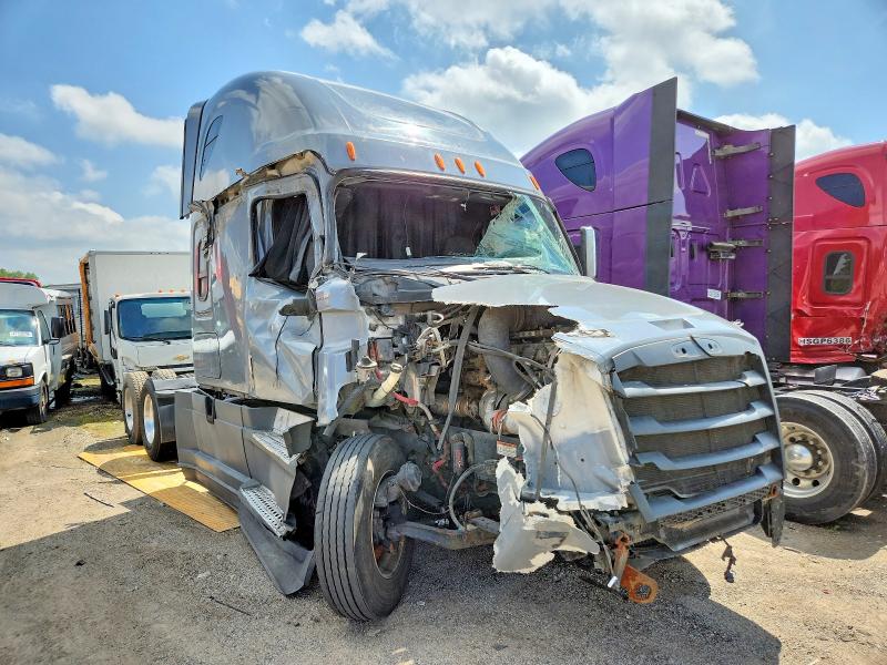 Auction sale of the 2022 Freightliner Cascadia 126, vin: 3AKJHHDR8NSNB9817, lot number: 58200526