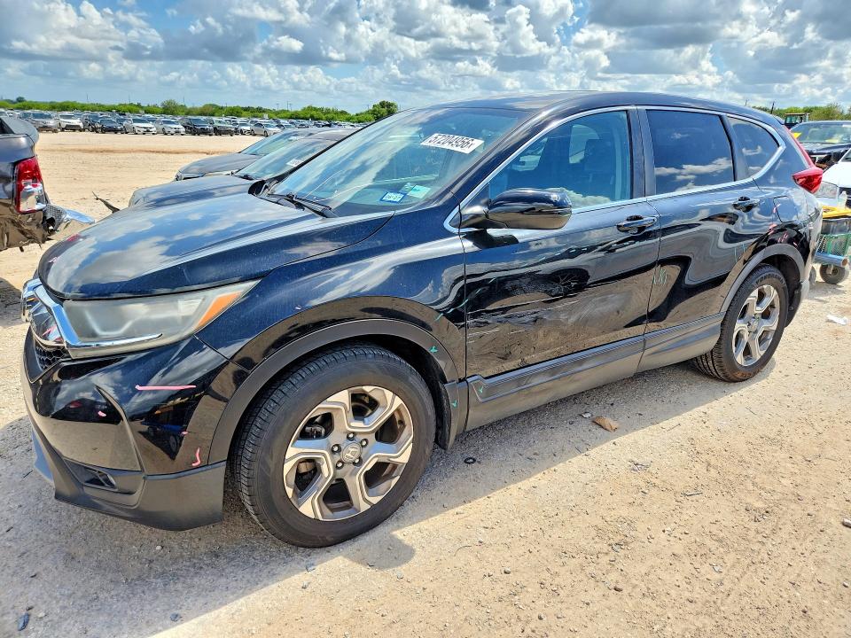 Auction sale of the 2018 Honda Cr-v, vin: 7FARW1H8XJE020768, lot number: 57204956