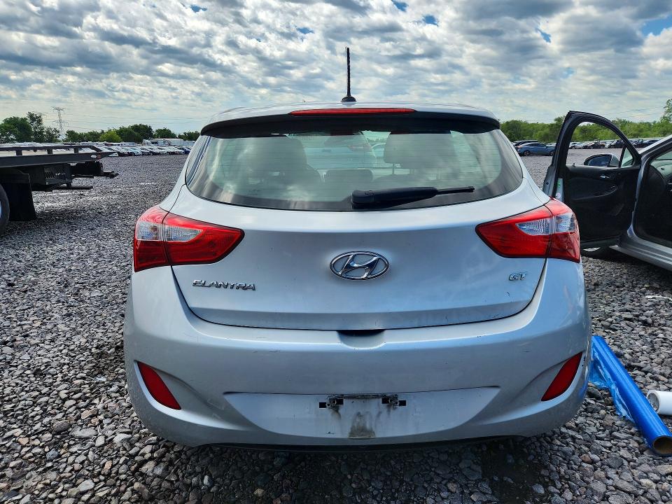 56628446 :رقم المزاد ، KMHD35LH2HU368249 vin ، 2017 Hyundai Elantra Gt مزاد بيع
