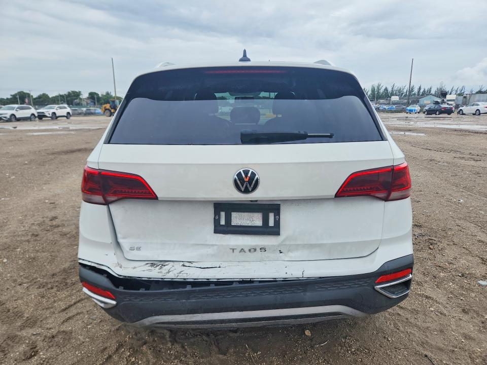 Продаж на аукціоні авто 2022 Volkswagen Taos, vin: 3VVRX7B26NM088195, номер лоту: 55582176