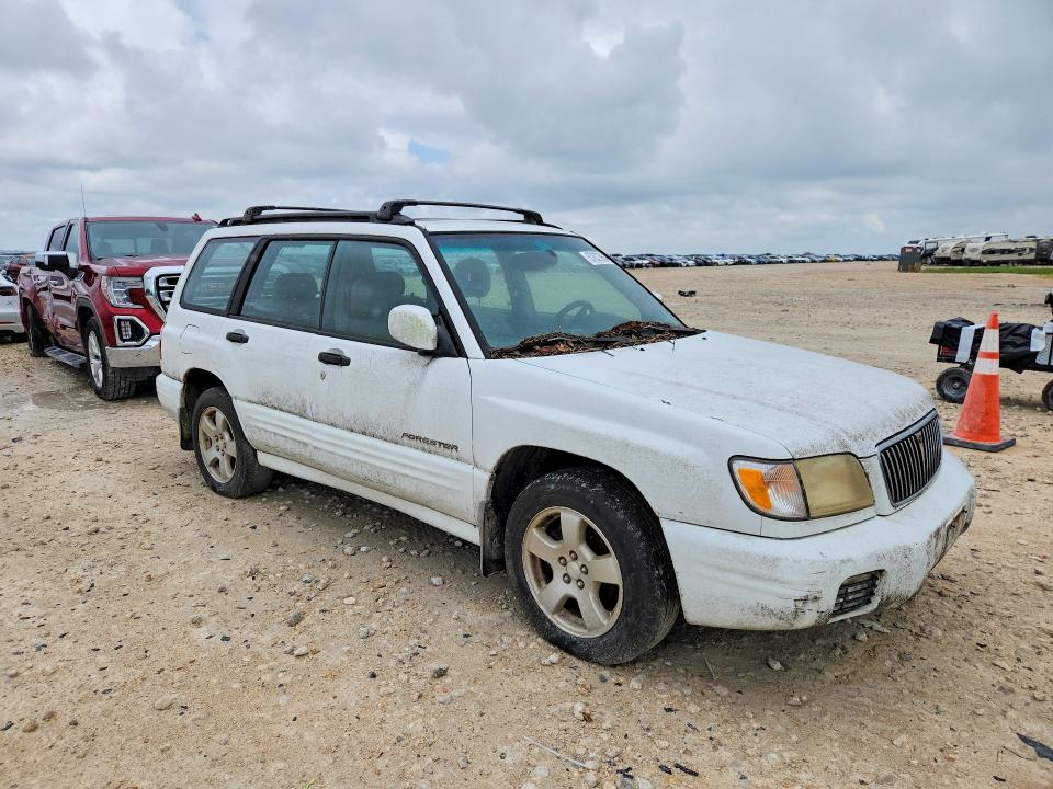 Продажа на аукционе авто 2001 Subaru Forester, vin: JF1SF656X1H745452, номер лота: 57627566