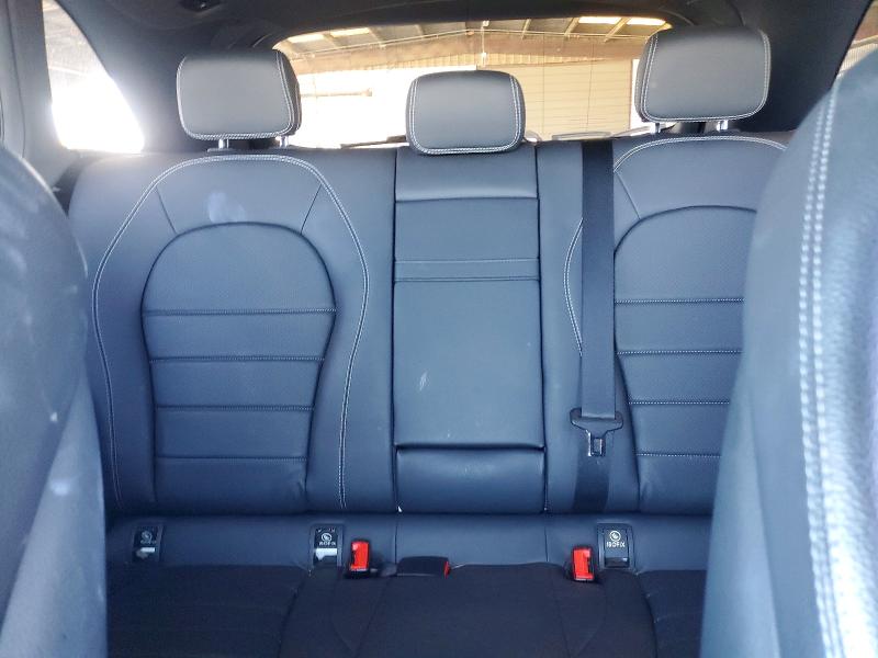 57628656 :رقم المزاد ، WDC0G4JB7JV083721 vin ، 2018 Mercedes-benz Glc مزاد بيع