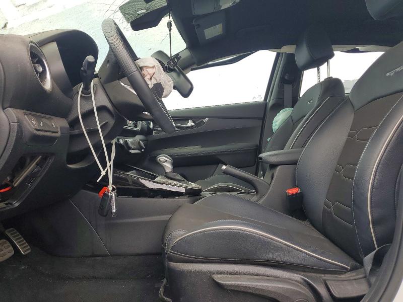 58333626 :رقم المزاد ، 3KPF54AD4PE593013 vin ، 2023 Kia Forte مزاد بيع