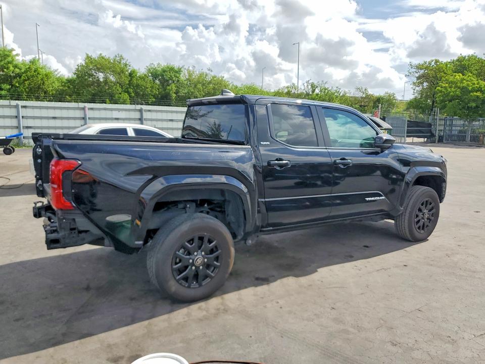 58660256 :رقم المزاد ، 3TMKB5FN1RM009996 vin ، 2024 Toyota Tacoma مزاد بيع