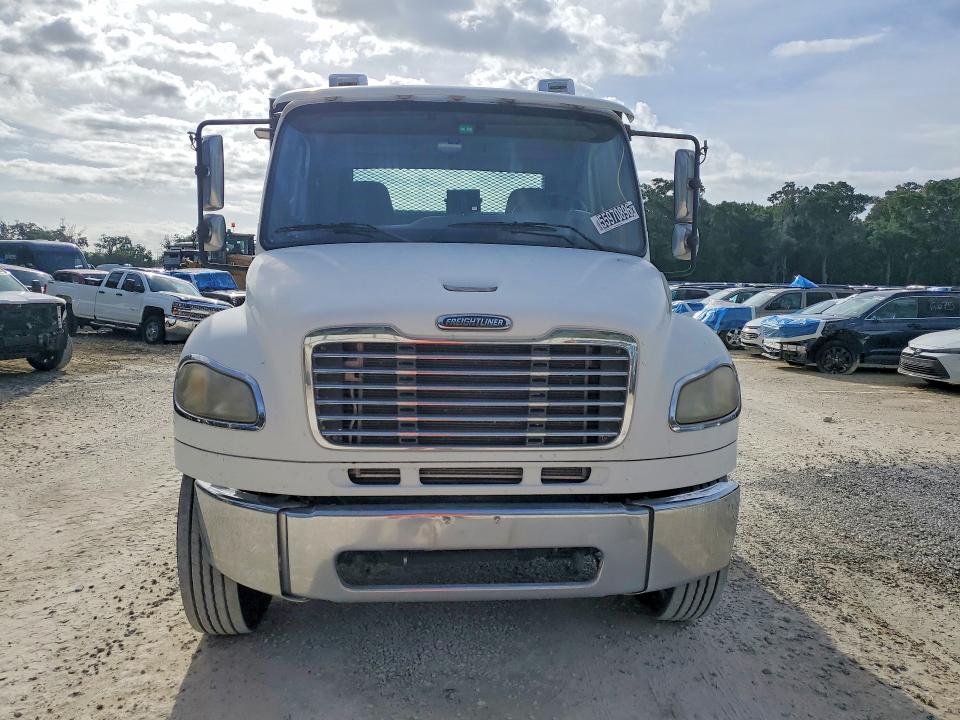 Продажа на аукционе авто 2006 Freightliner M2, vin: 1FVHCYDJ76HW51698, номер лота: 55970896