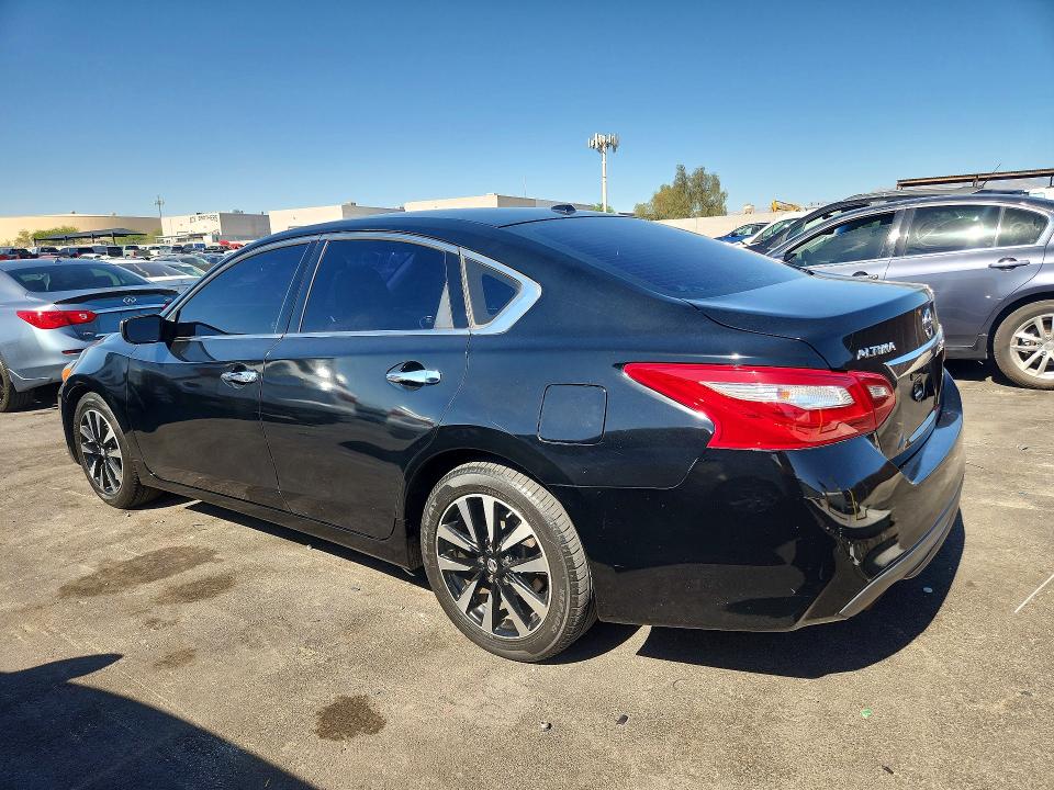 Продажа на аукционе авто 2018 Nissan Altima, vin: 1N4AL3APXJC198634, номер лота: 58253066