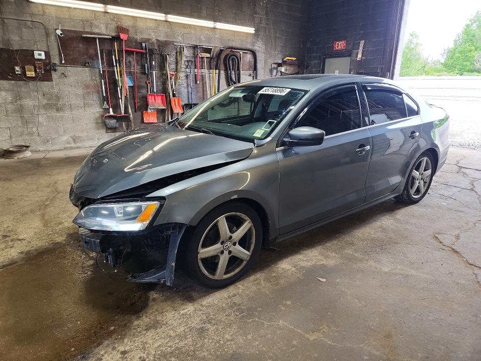 55718896 :رقم المزاد ، 3VWDP7AJ7DM420321 vin ، 2013 Volkswagen Jetta مزاد بيع